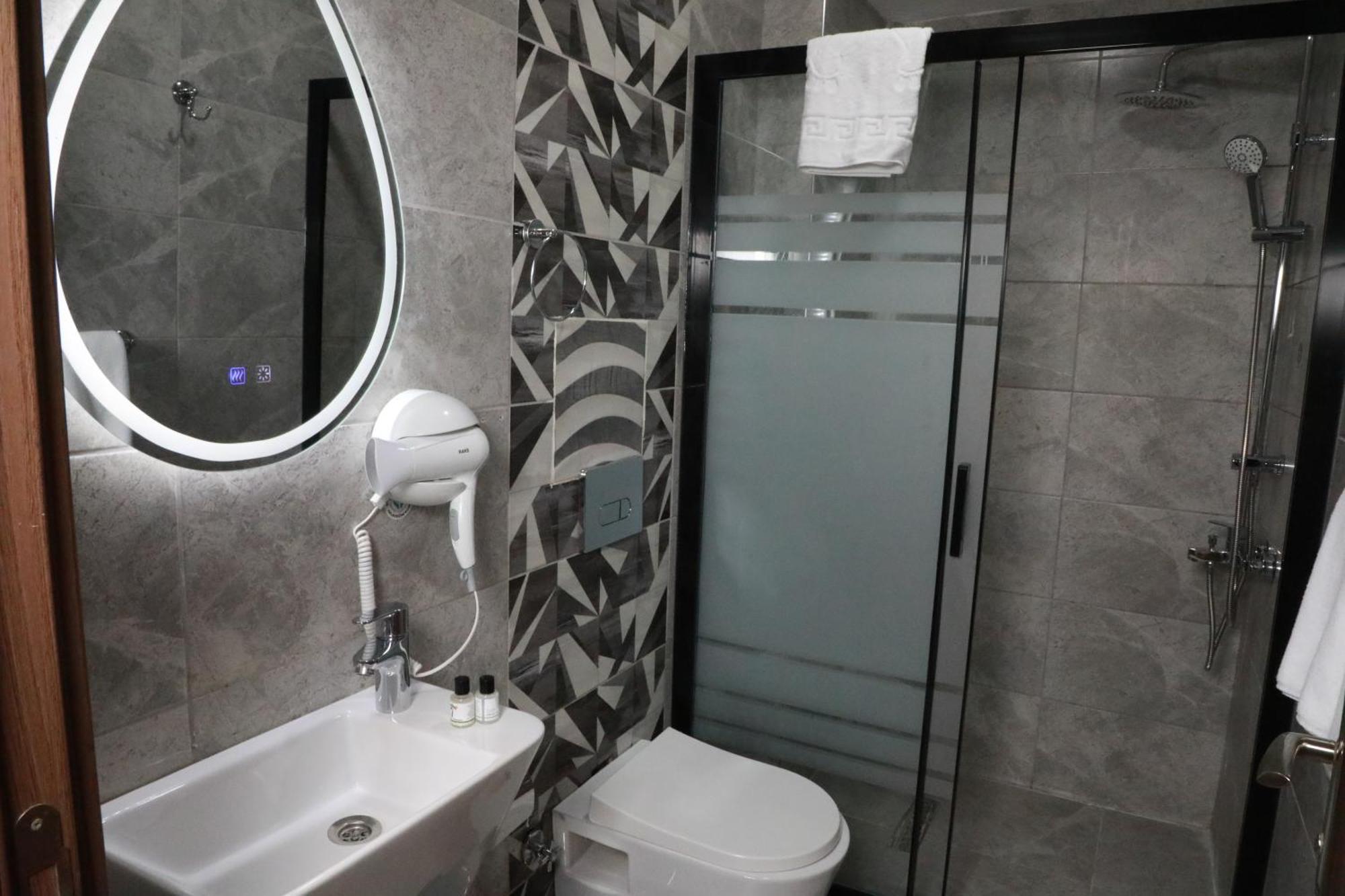 Rays Hotel Bakirkoey City Center Istanboel Buitenkant foto